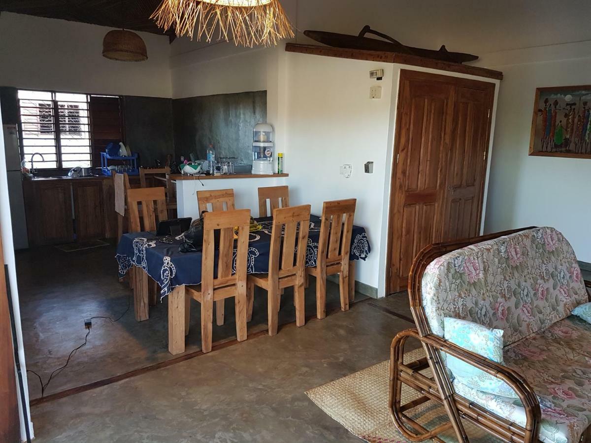 Les Hibiscus Villa Ambondrona  Eksteriør bilde